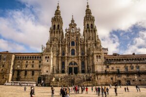Luxury Camino de Santiago tour with private support on the coastal path